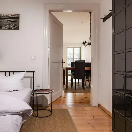 Holiday On The Upper Floor Apartment Gallin